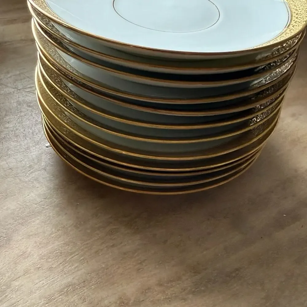 Ch. Field Haviland Limoges France Gold Encrusted Dinner Service for 12/63 pieces